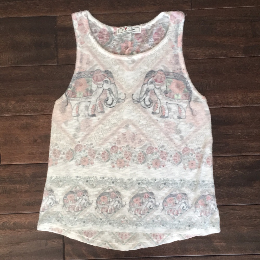 It Closet light floral knit tank top
